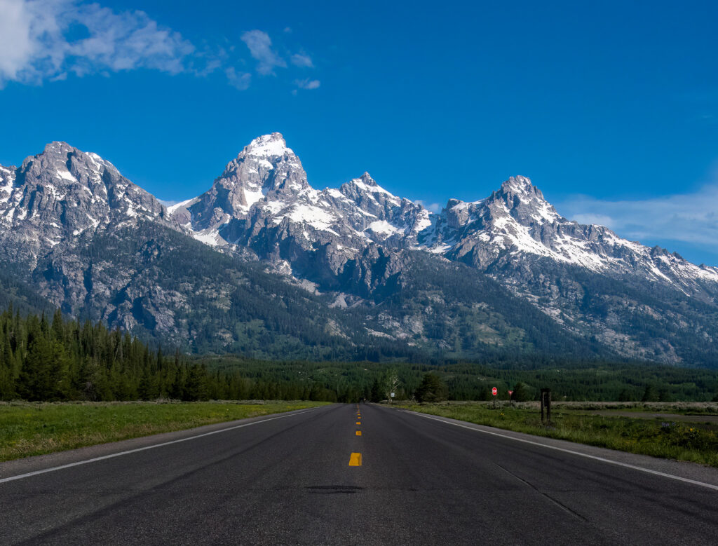 Road to grand tetons